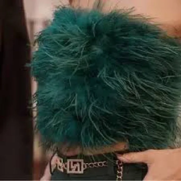 12th Tribe CHANEL EMERALD FAUX FEATHER TOP, Sz Small NWT - Picture 8 of 12